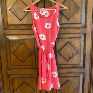 Women’s size 4, Lauren Conrad floral